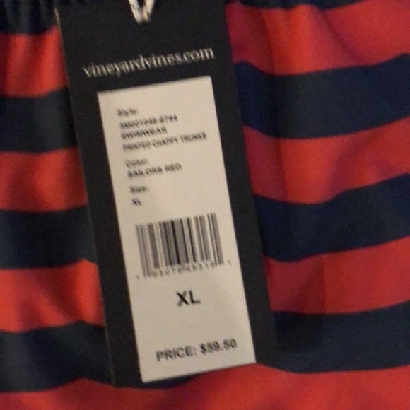 Vineyard vines bathing suit - Picture 4 of 4